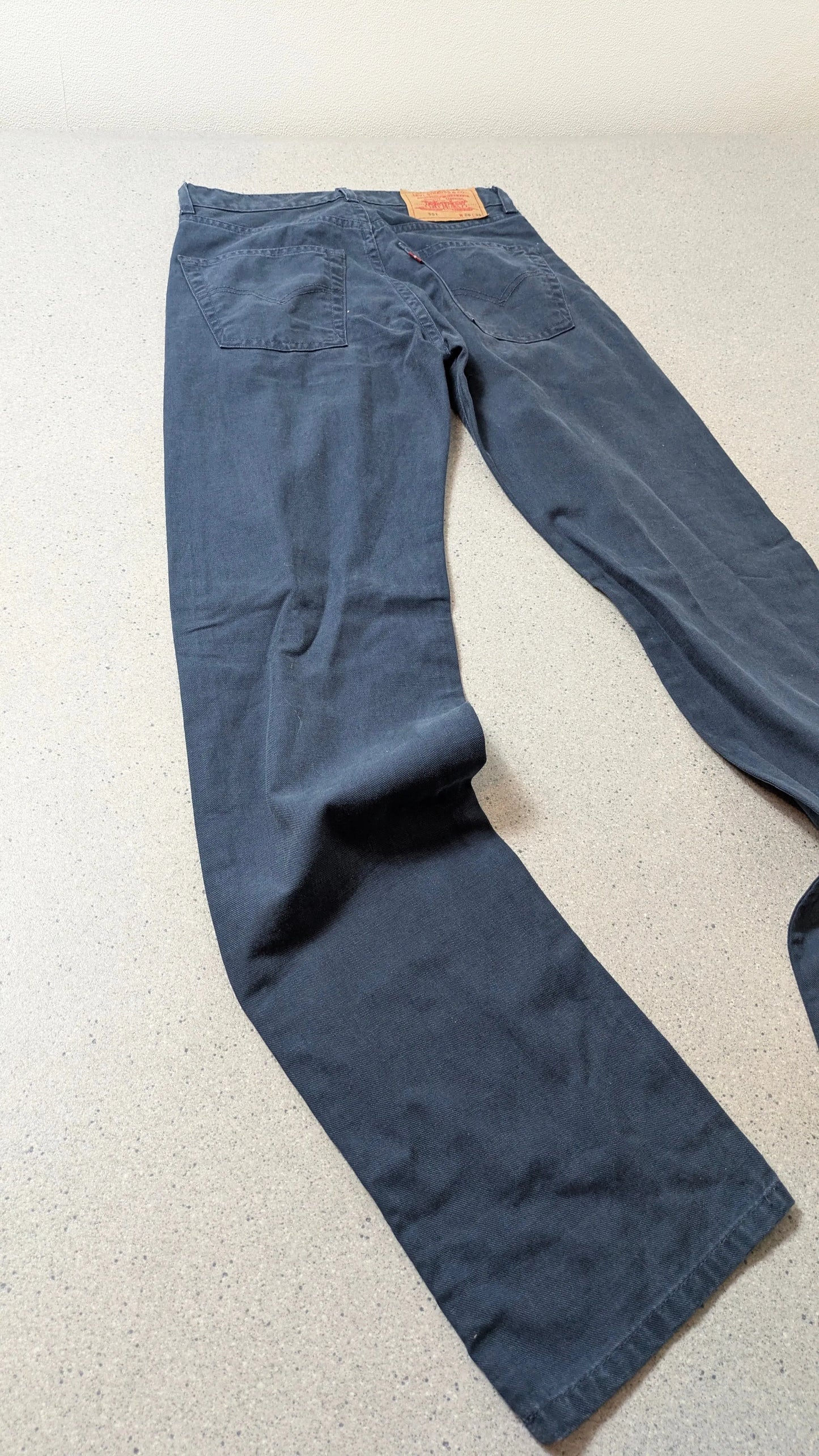 Jean levi's w28 l34