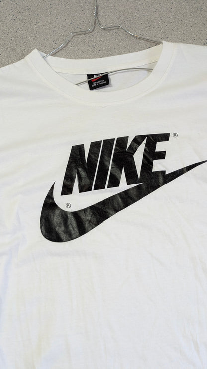 T-shirt Nike L