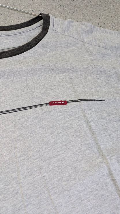 T-shirt Nike L